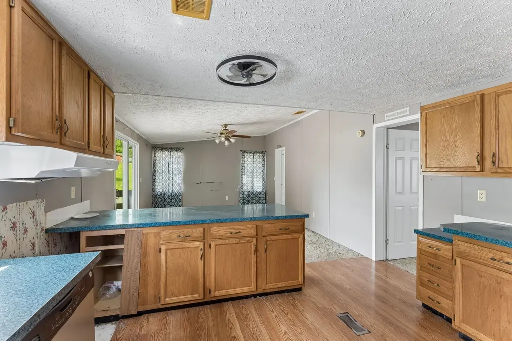 19 Clark Mill Road Fayetteville TN 37334