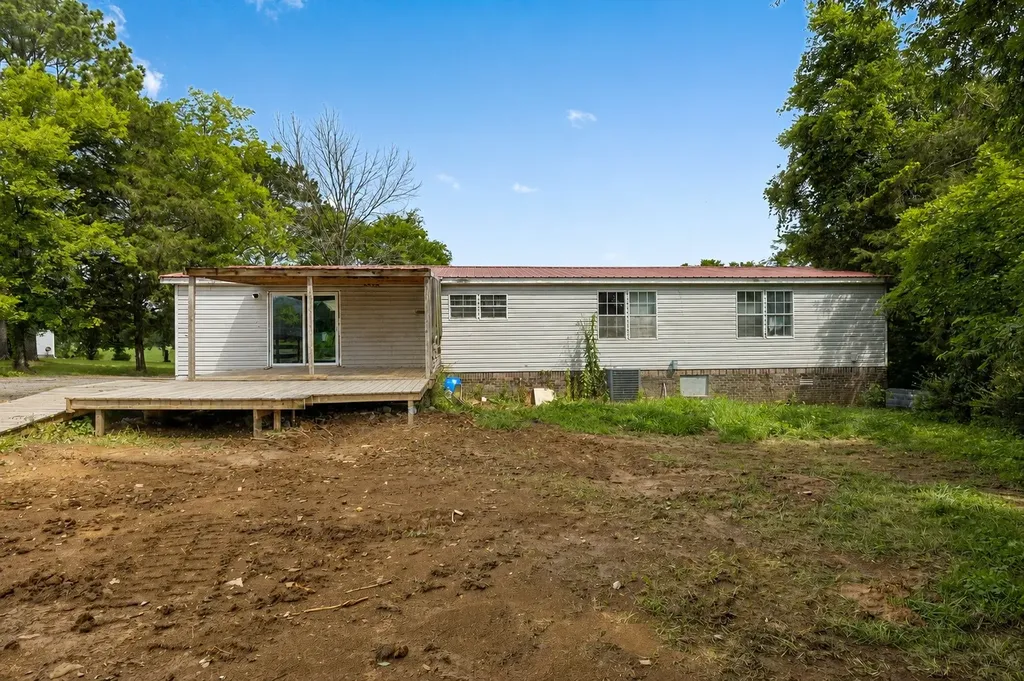 19 Clark Mill Road Fayetteville TN 37334