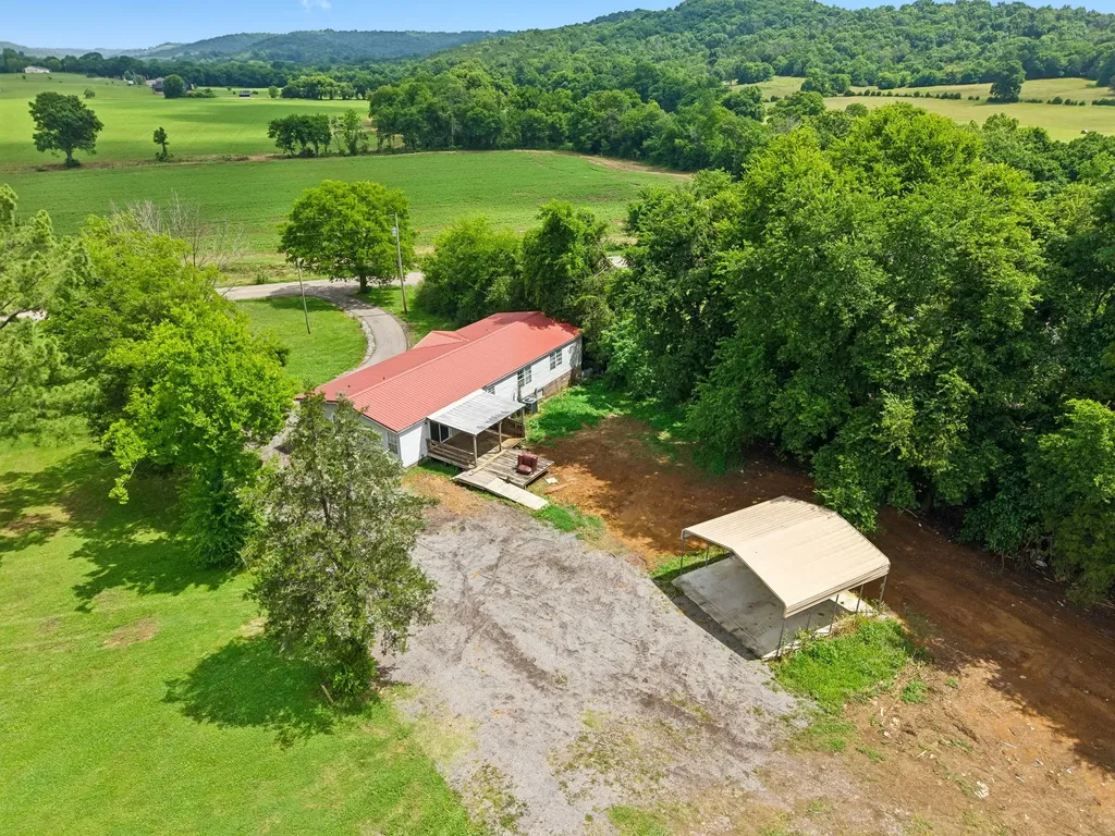 19 Clark Mill Road Fayetteville TN 37334