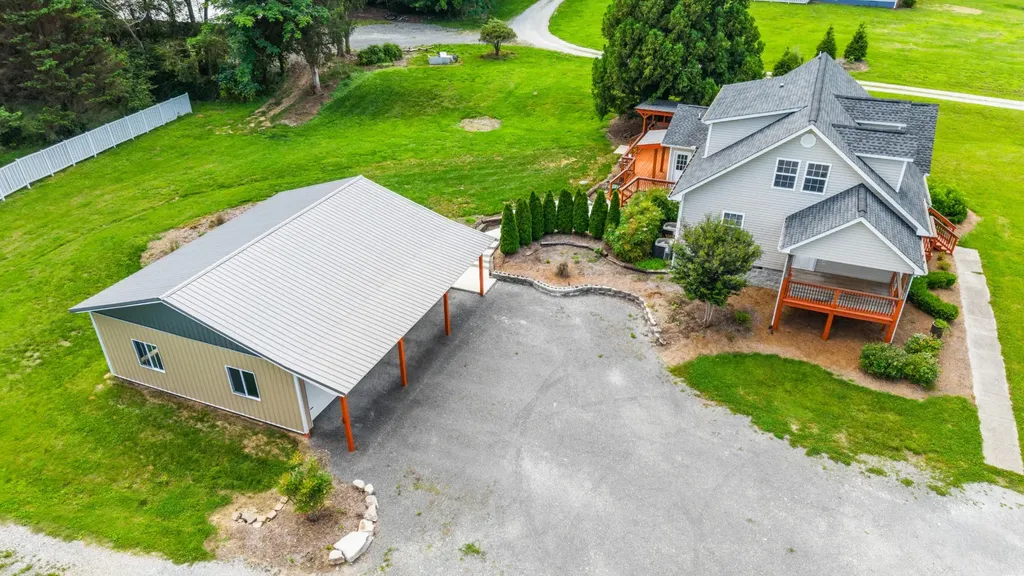 11134 London Lane Apison TN 37302