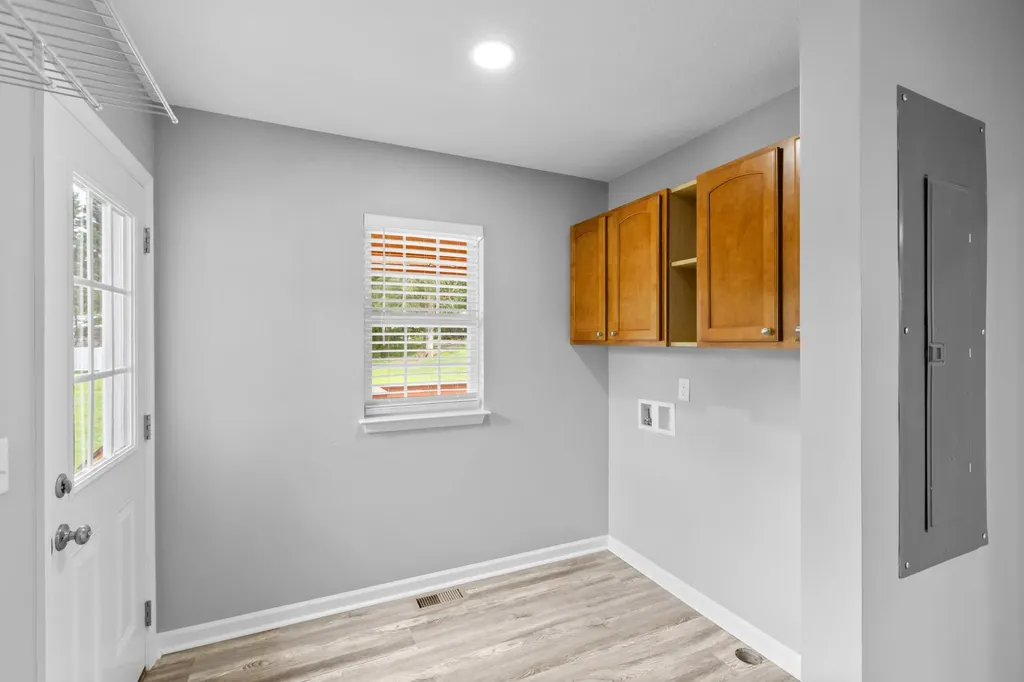 11134 London Lane Apison TN 37302