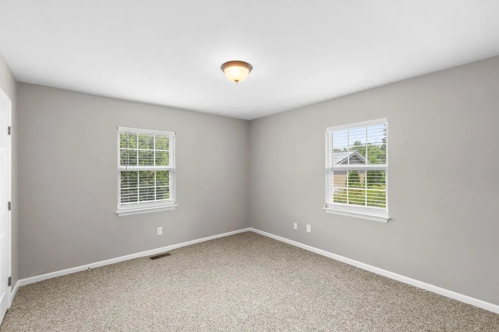 11134 London Lane Apison TN 37302