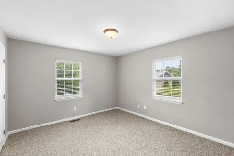 11134 London Lane Apison TN 37302