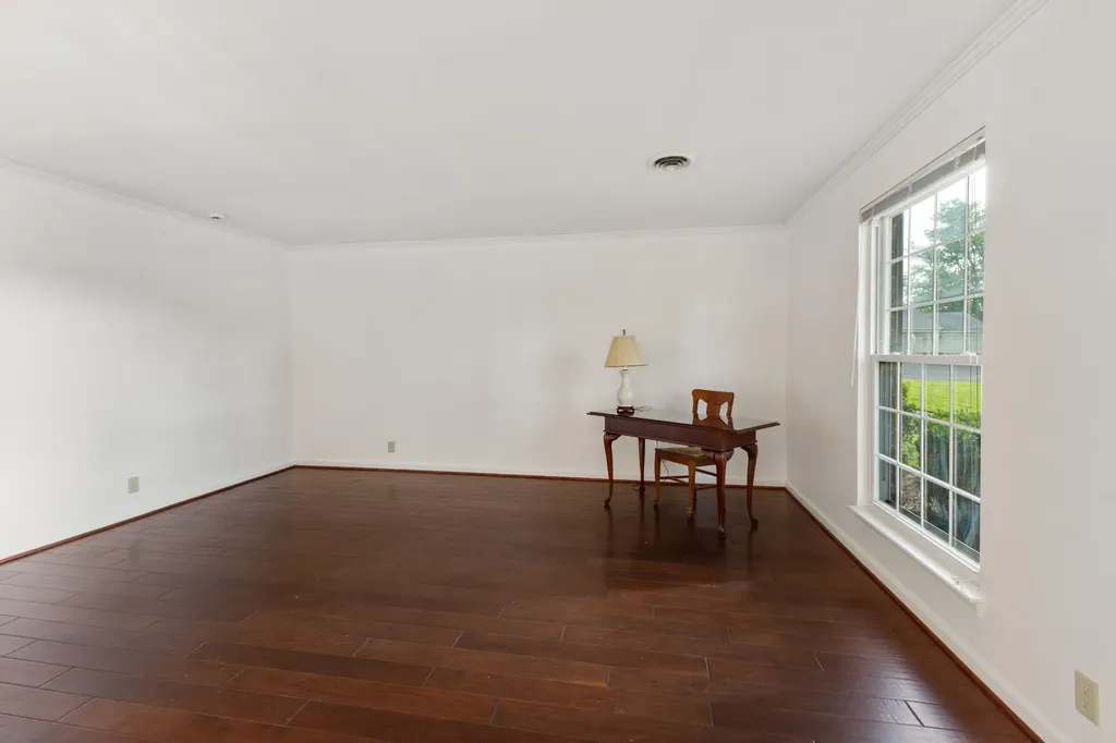 964 Todd Preis Drive Nashville TN 37221