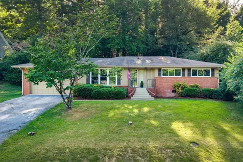 3307 Haywood Avenue Chattanooga TN 37415