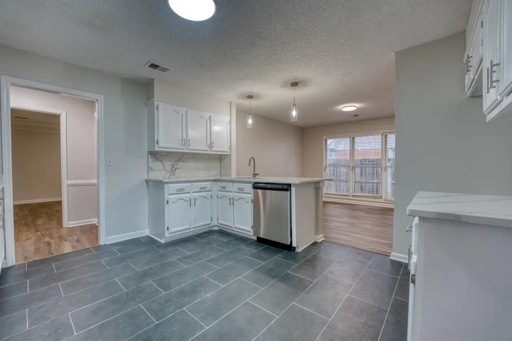 8936 Rowley Cove Cordova TN 38016