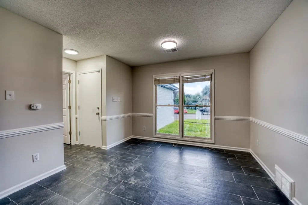 8936 Rowley Cove Cordova TN 38016
