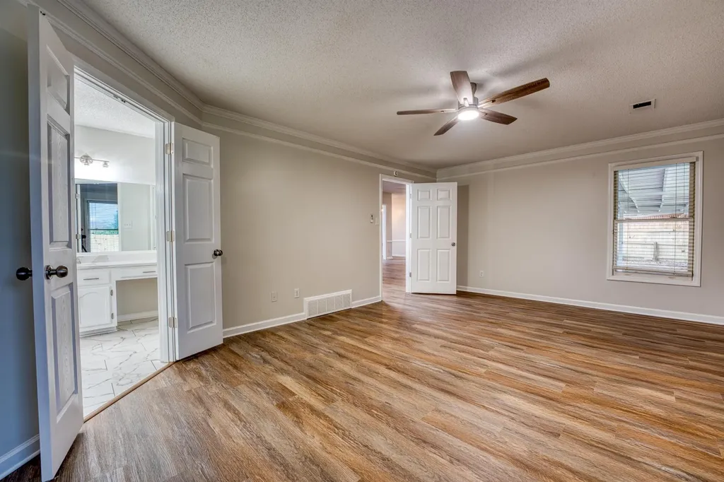 8936 Rowley Cove Cordova TN 38016