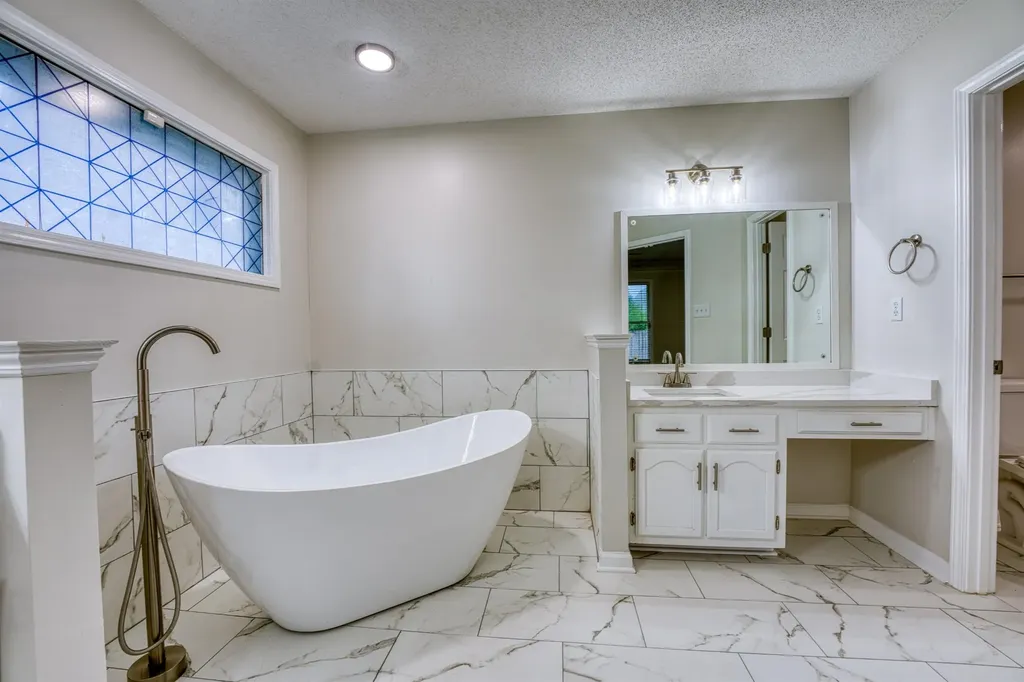 8936 Rowley Cove Cordova TN 38016