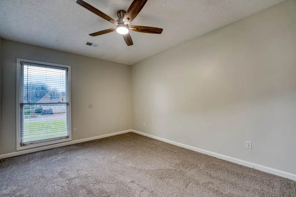 8936 Rowley Cove Cordova TN 38016