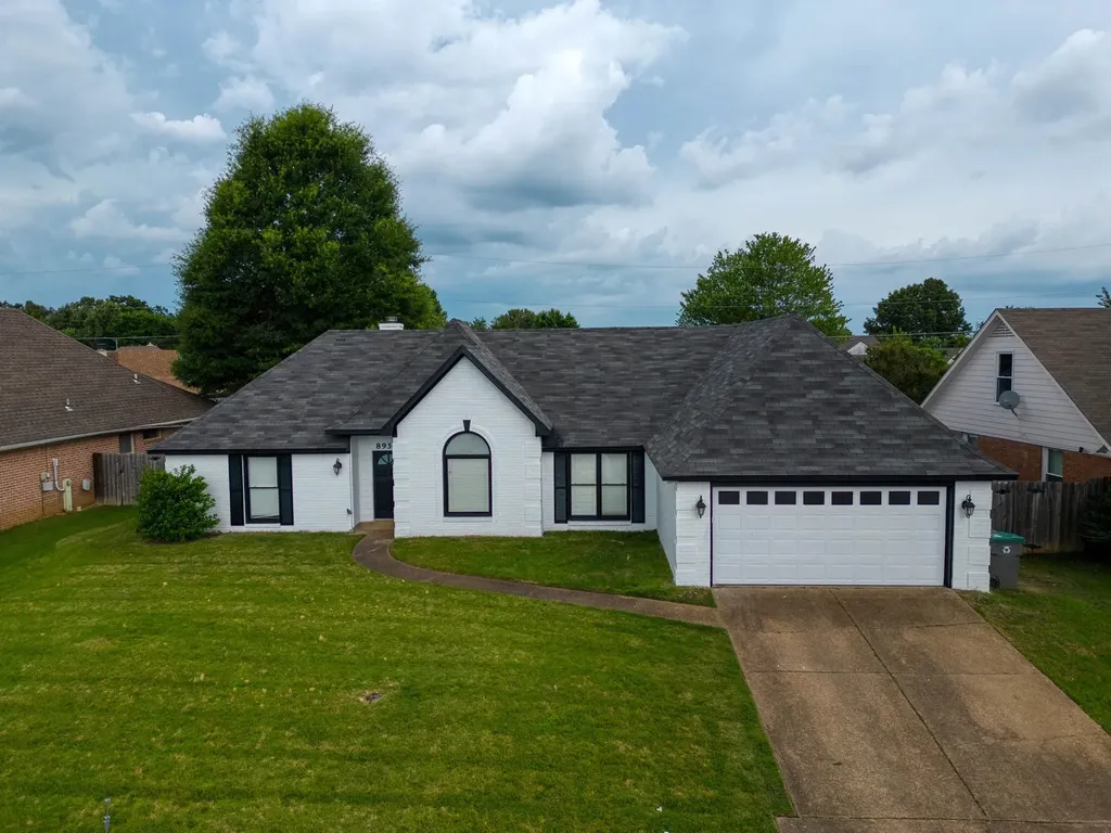 8936 Rowley Cove Cordova TN 38016