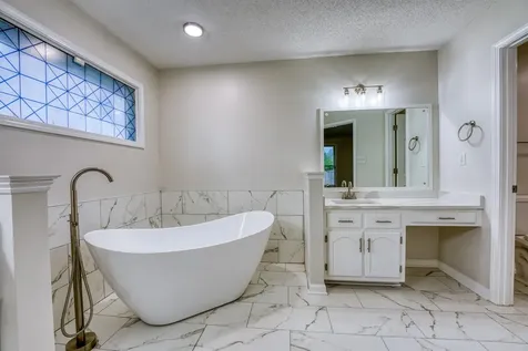 8936 Rowley Cove Cordova TN 38016