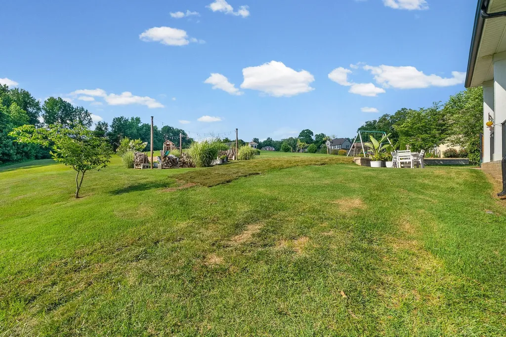 332 Brigg Drive Clarksville TN 37043