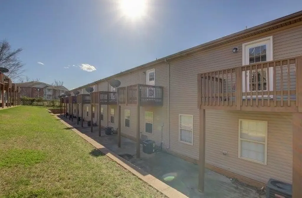 1720 Thistlewood Drive #A Clarksville TN 37042