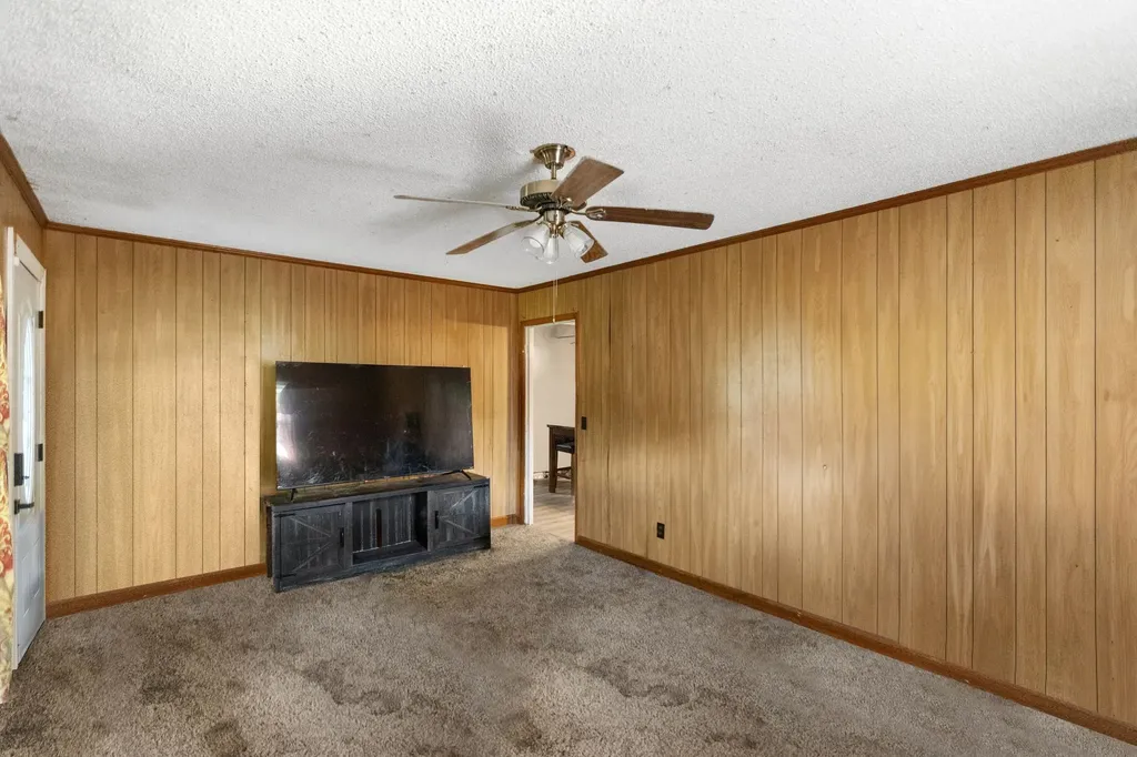 185 Petty Gap Road Woodbury TN 37190