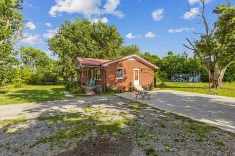 185 Petty Gap Road Woodbury TN 37190