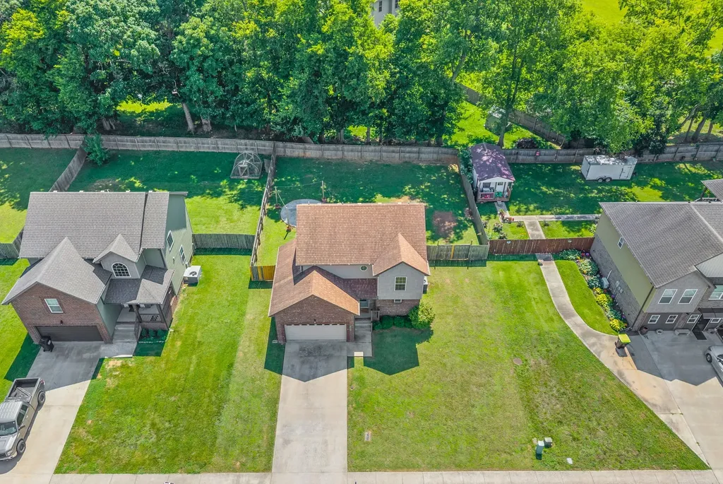 960 Harding Drive Clarksville TN 37042