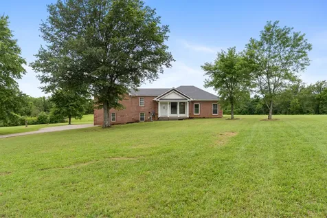 4602 Washington Road Greenbrier TN 37073
