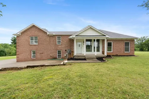 4602 Washington Road Greenbrier TN 37073