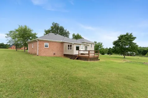 4602 Washington Road Greenbrier TN 37073