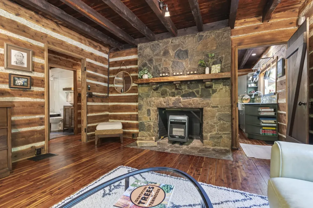 4425 Brush Hill Road Nashville TN 37216