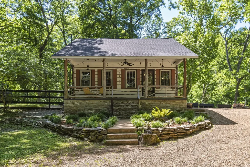 4425 Brush Hill Road Nashville TN 37216