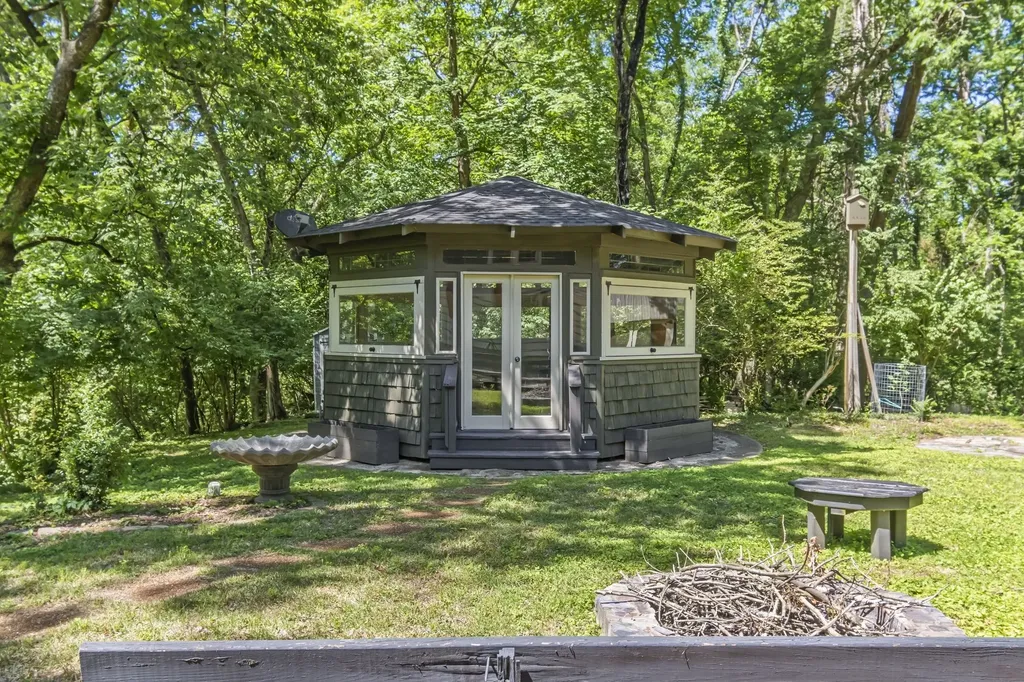 4425 Brush Hill Road Nashville TN 37216