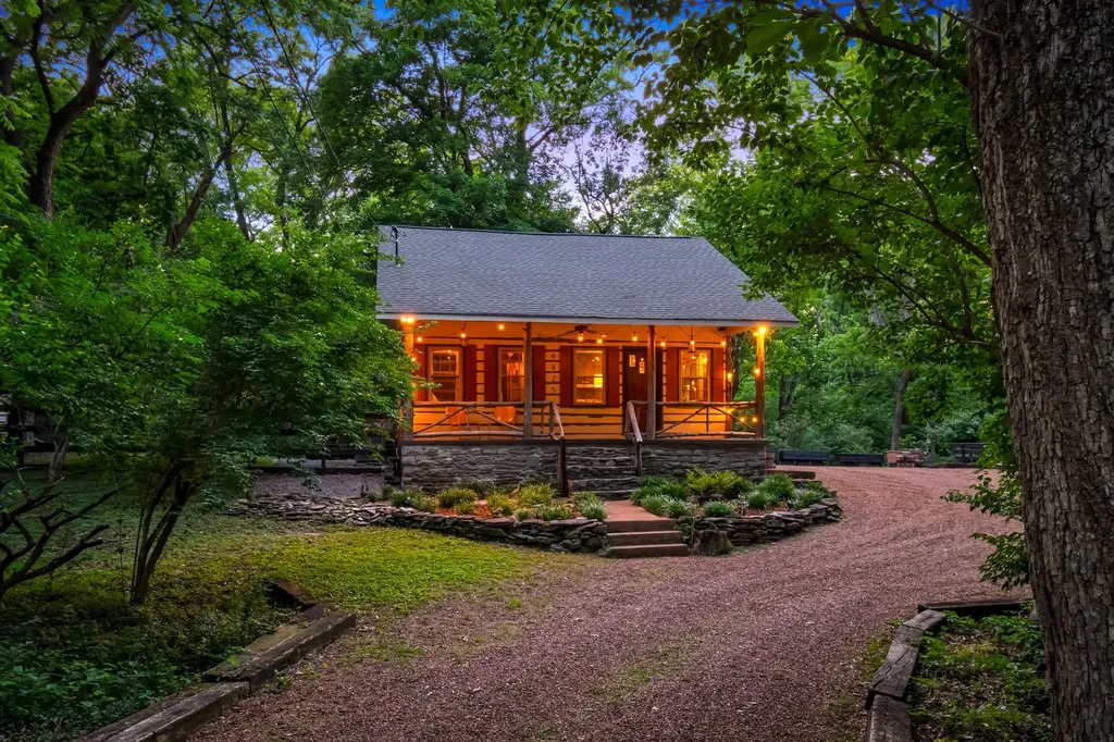 4425 Brush Hill Road Nashville TN 37216