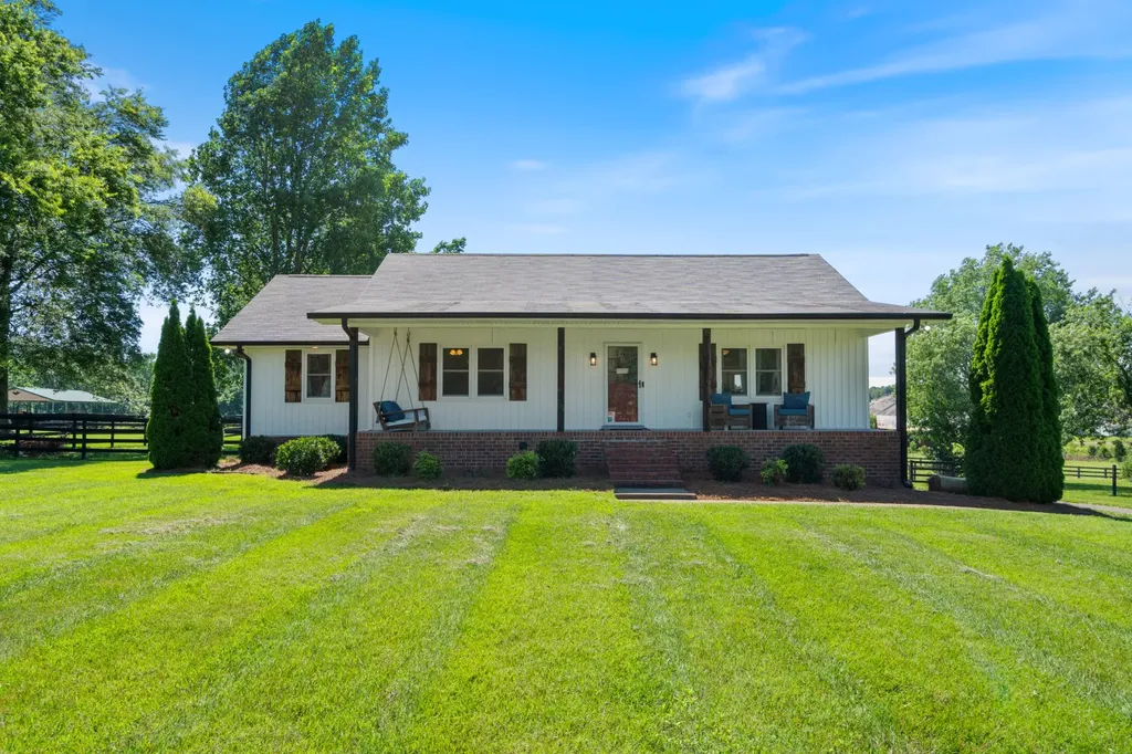 651 Tyree Springs Road White House TN 37188
