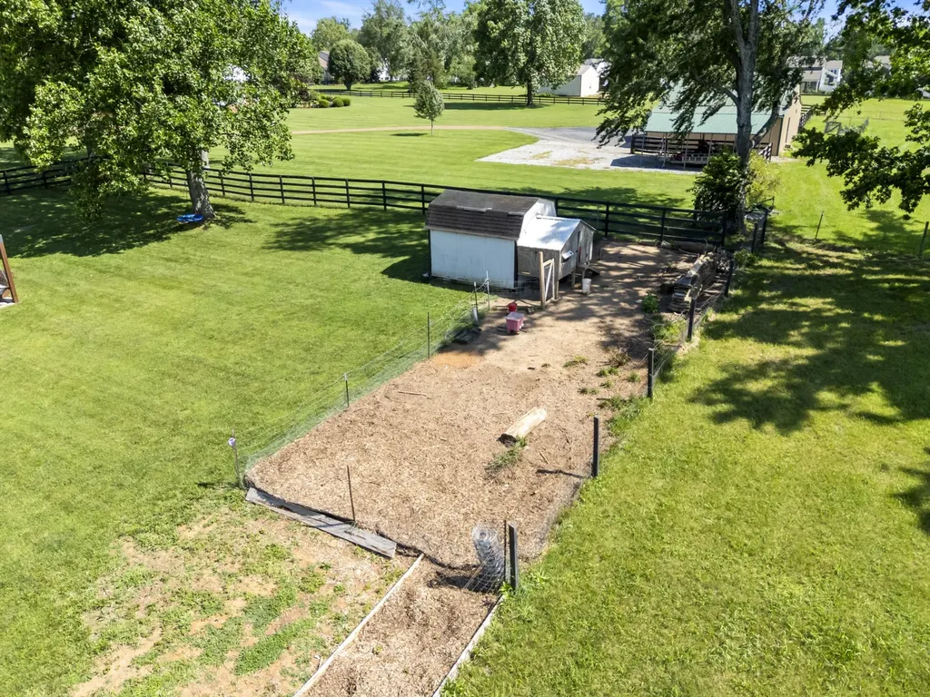 651 Tyree Springs Road White House TN 37188