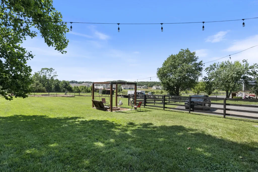 651 Tyree Springs Road White House TN 37188