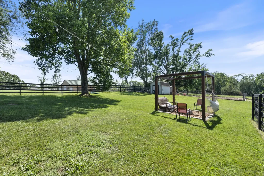 651 Tyree Springs Road White House TN 37188
