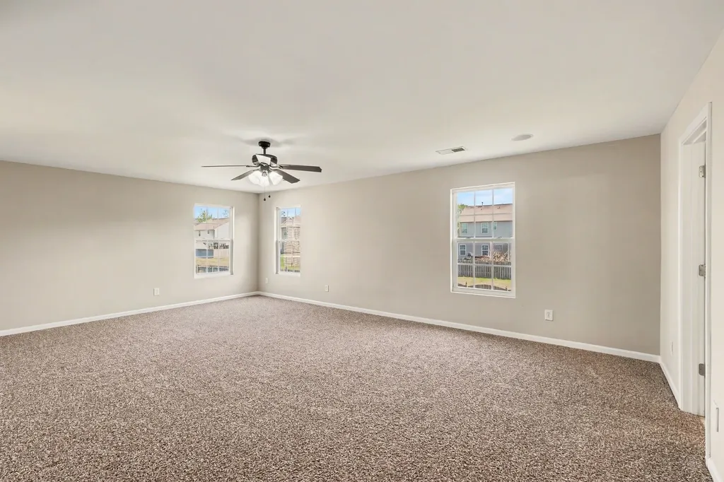 1042 Countess Lane Spring Hill TN 37174
