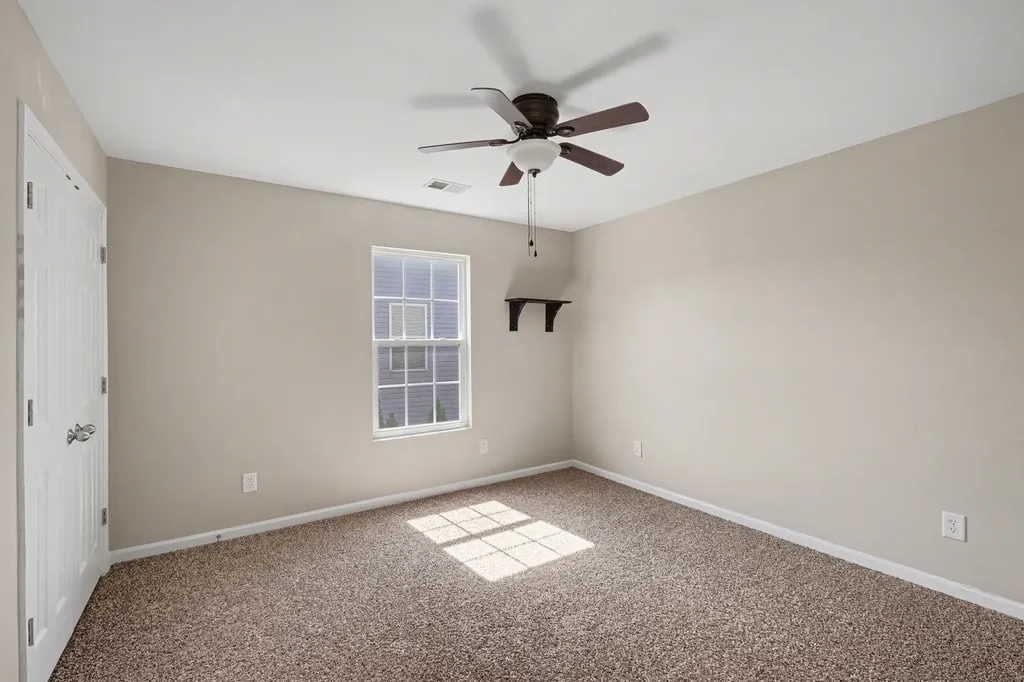 1042 Countess Lane Spring Hill TN 37174