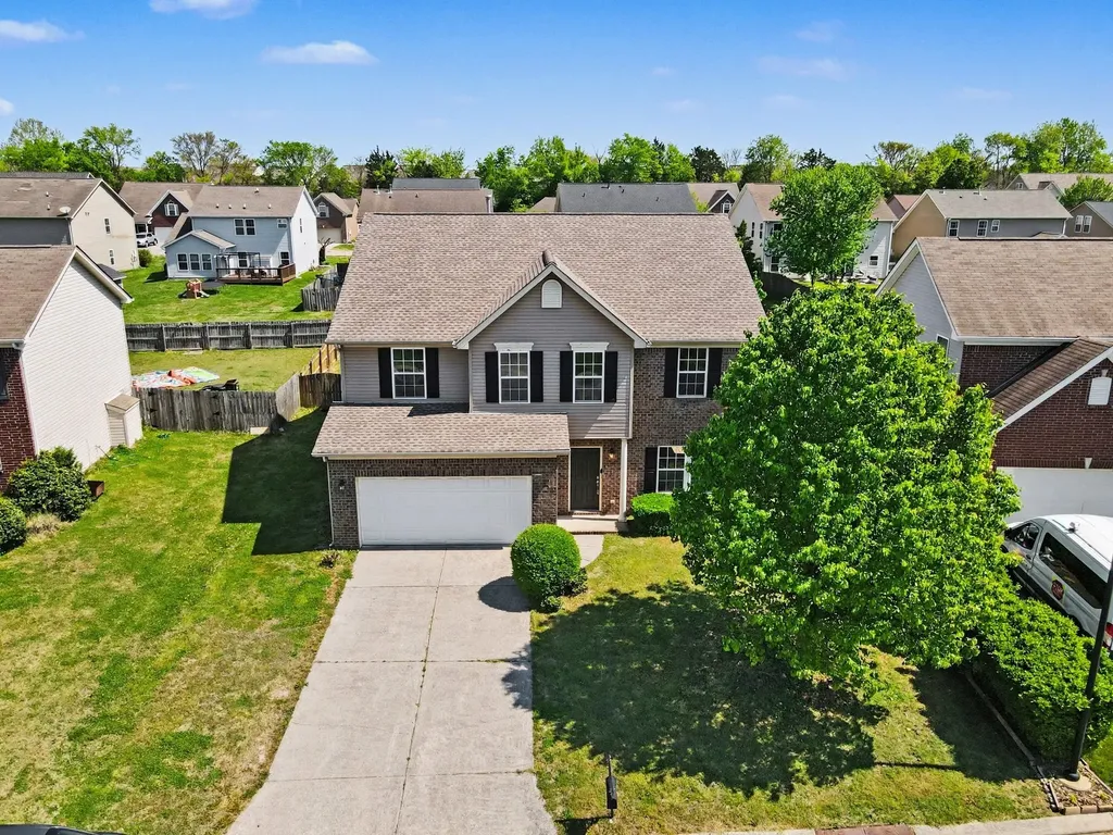 1042 Countess Lane Spring Hill TN 37174