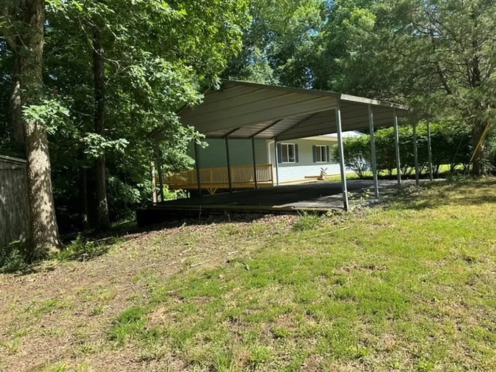 184 Mcduff Lane Camden TN 38320