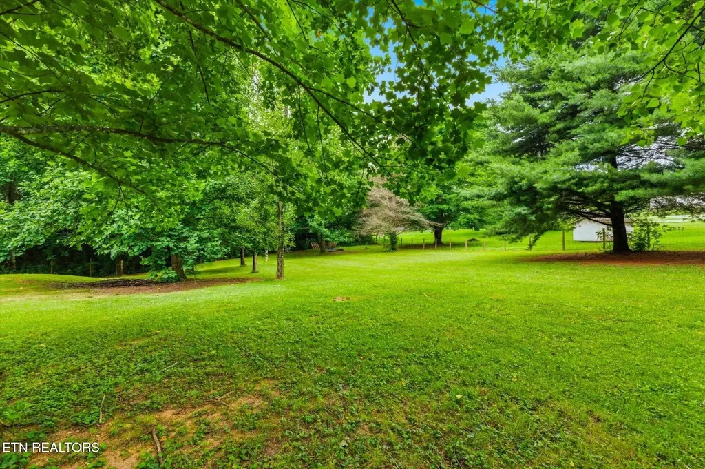 301 Wayman Road Madisonville TN 37354