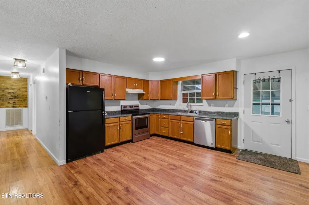 301 Wayman Road Madisonville TN 37354