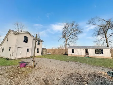 1041 Old Mount Vernon Road Bethpage TN 37022