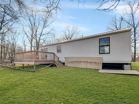 1041 Old Mount Vernon Road Bethpage TN 37022
