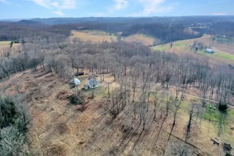 1041 Old Mount Vernon Road Bethpage TN 37022