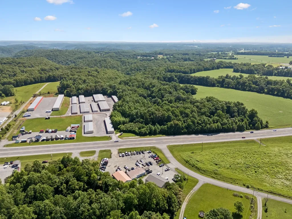 3205 Nashville Highway Smithville TN 37166