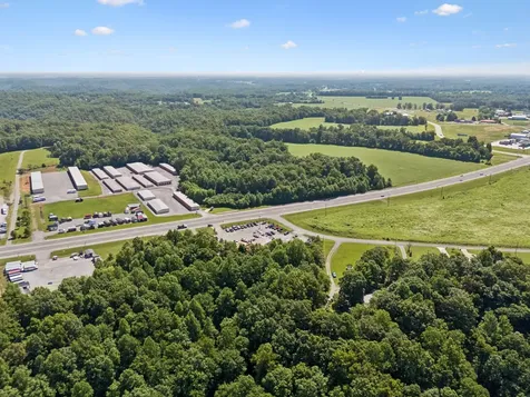 3205 Nashville Highway Smithville TN 37166