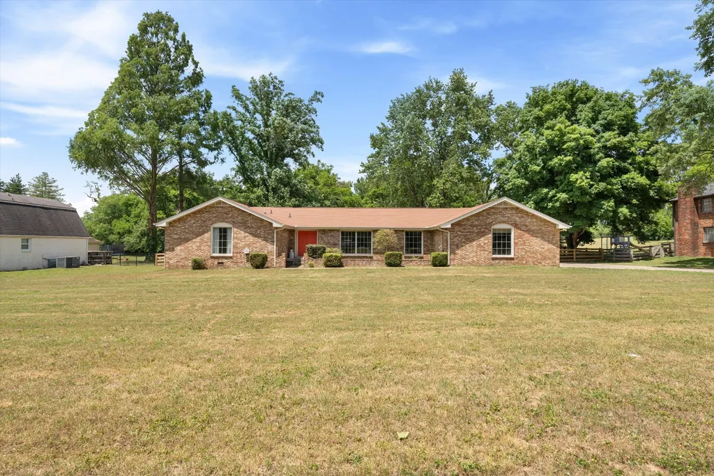 625 Hidden Acres Drive Madison TN 37115