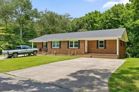 555 E Garden Farm Road Rossville GA 30741