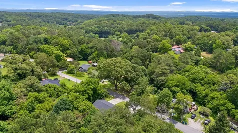 555 E Garden Farm Road Rossville GA 30741
