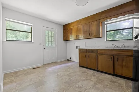 555 E Garden Farm Road Rossville GA 30741