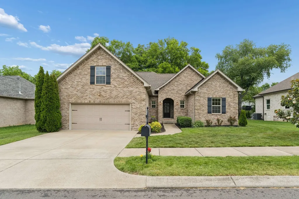 155 Odie Ray Street Gallatin TN 37066