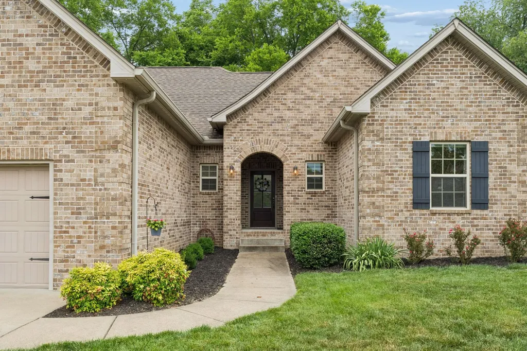 155 Odie Ray Street Gallatin TN 37066