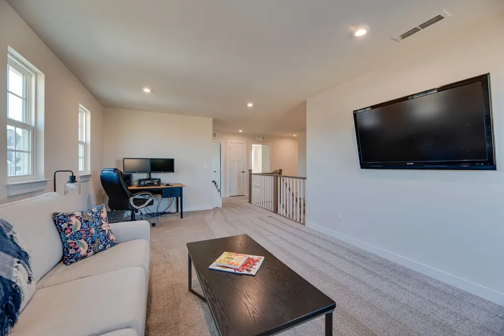 7001 Evinston Drive Spring Hill TN 37174